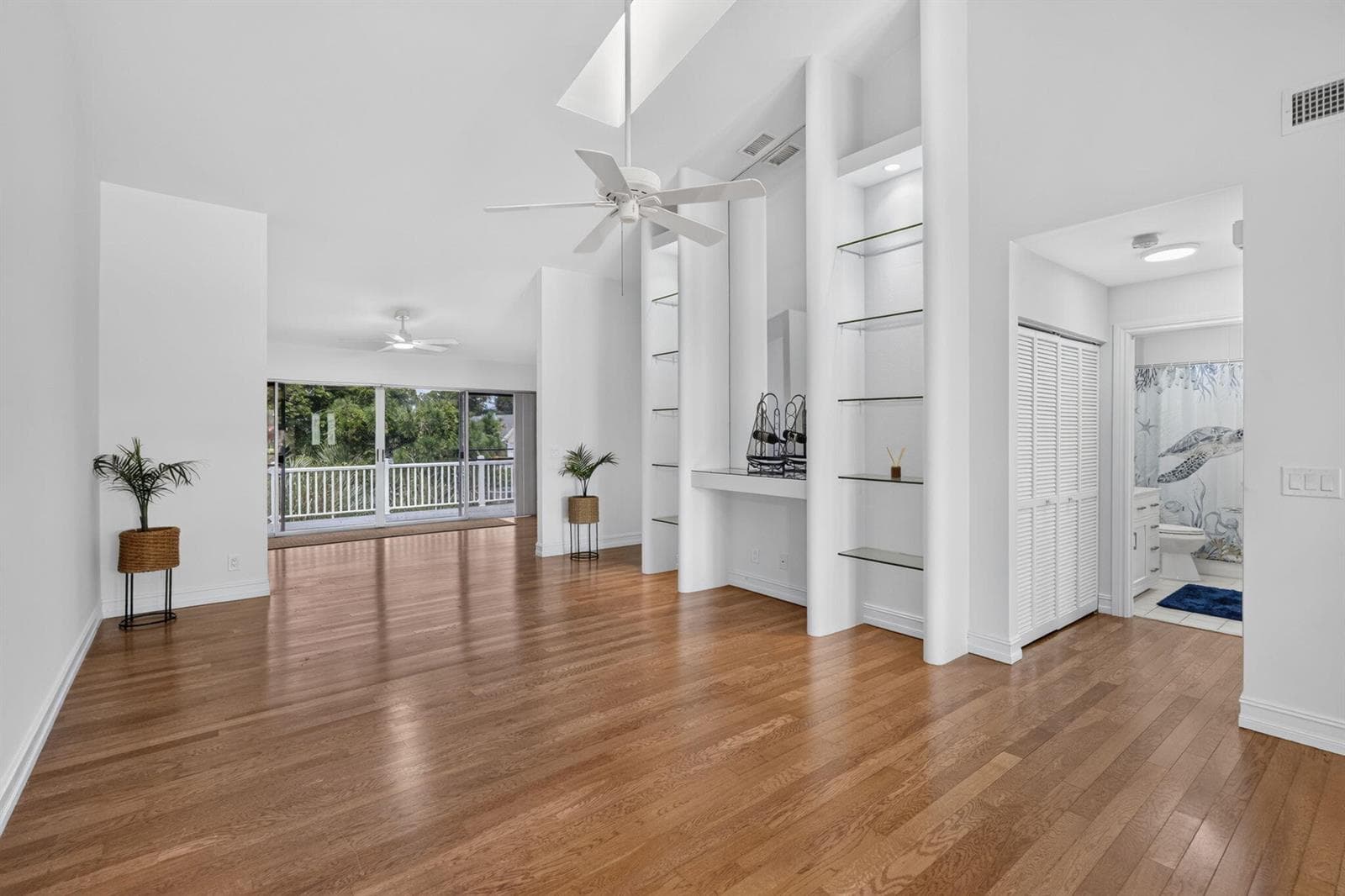 10924 SE STONEHILL Lane, Hobe Sound, FL 33455 photo 4