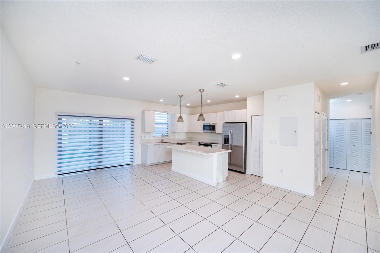 10461 NW 82nd St # 10, Doral, FL 33178 photo 3