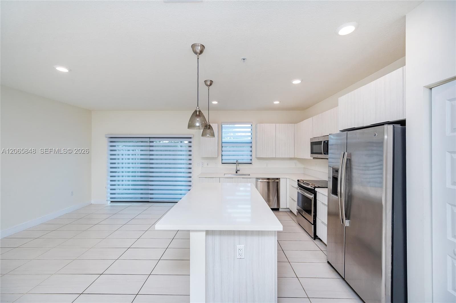 10461 NW 82nd St # 10, Doral, FL 33178 photo 4