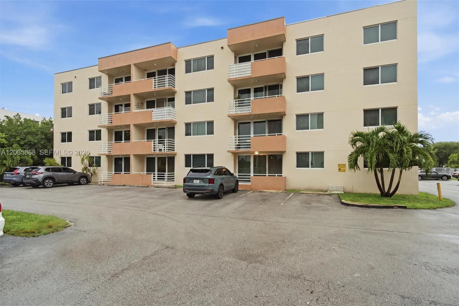 8050 NW 8th St # 1110, Miami, FL 33126 photo 2