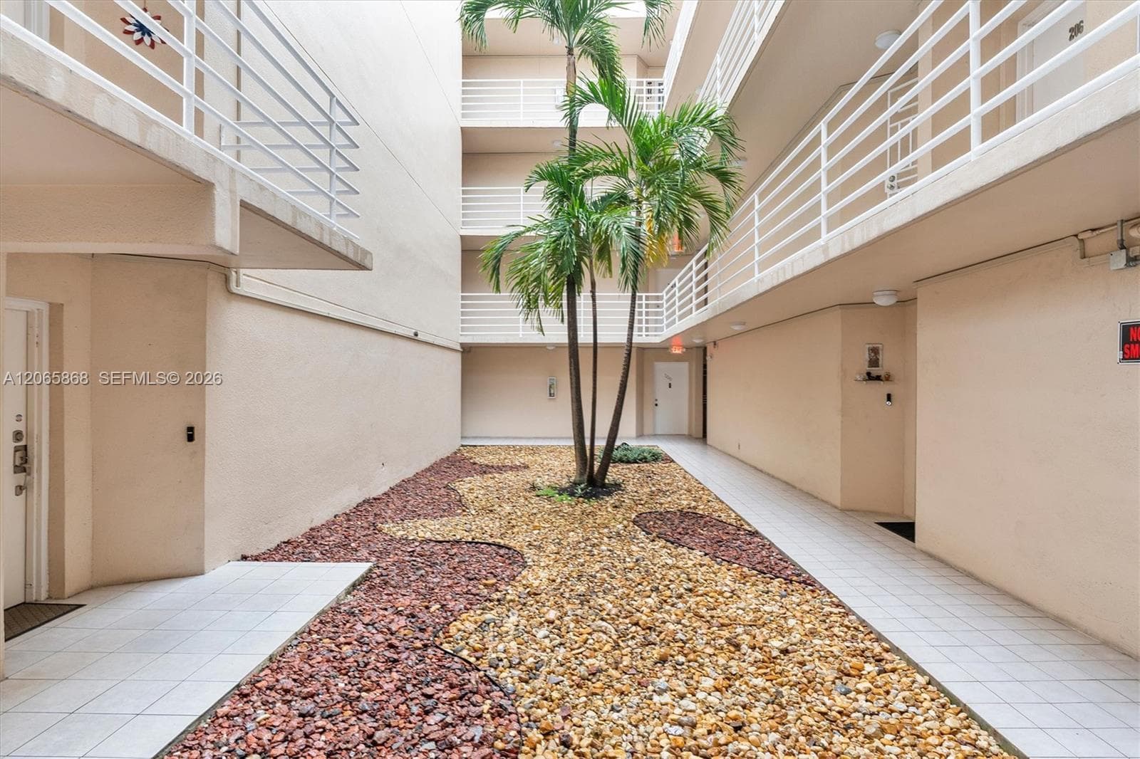 8050 NW 8th St # 1110, Miami, FL 33126 photo 5