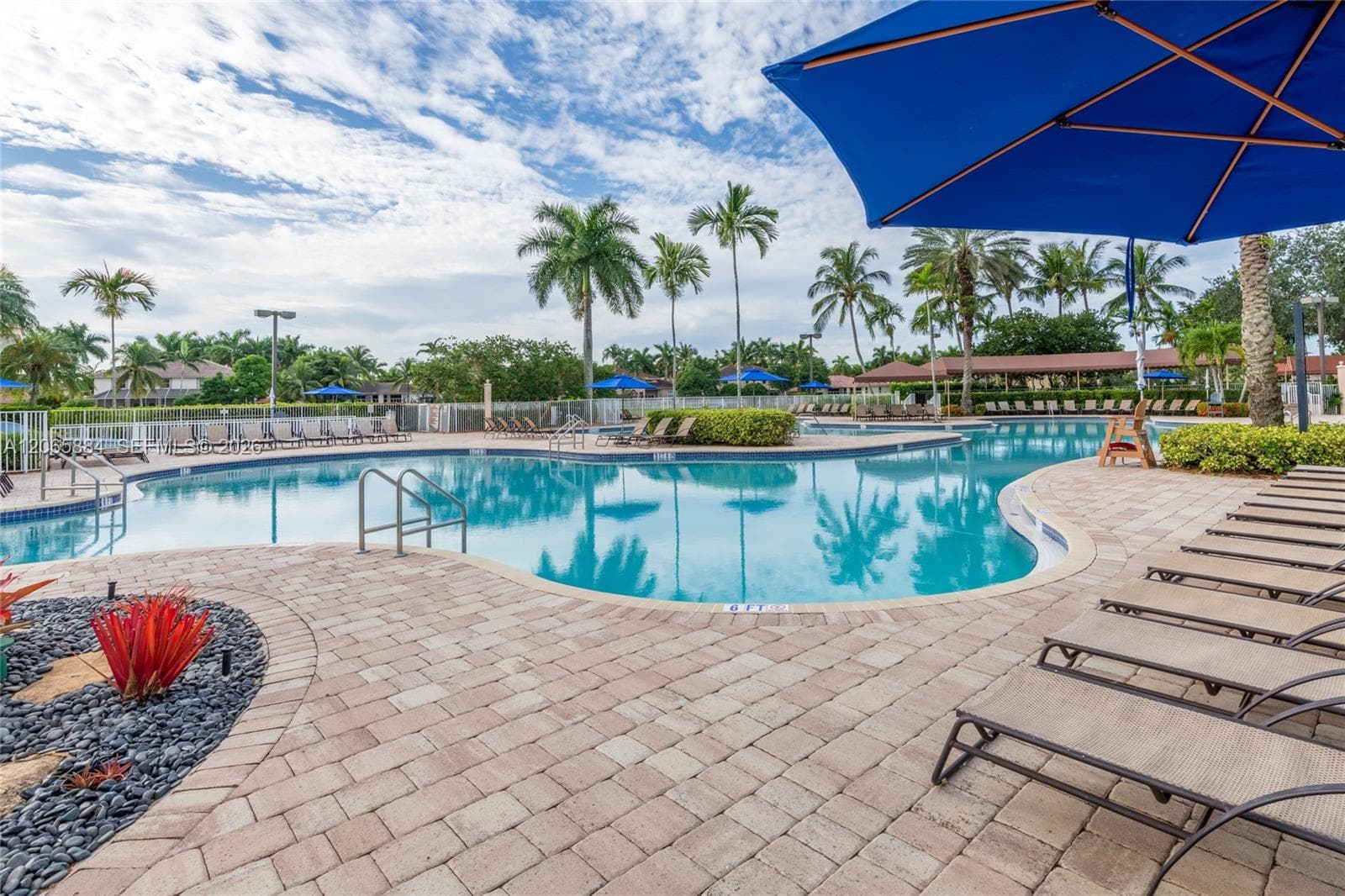 1073 Allamanda Way, Weston, FL 33327 photo 4