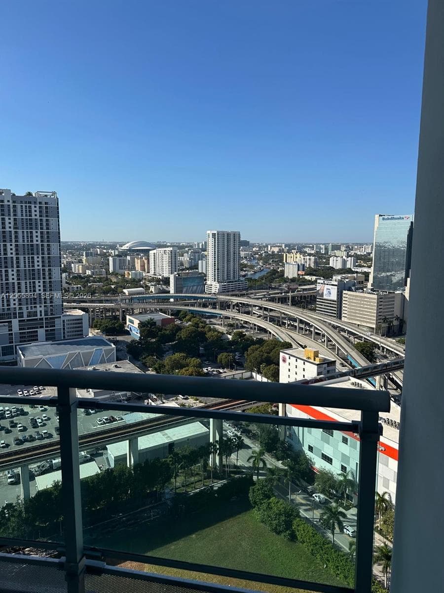 350 S Miami Ave # 2913, Miami, FL 33130