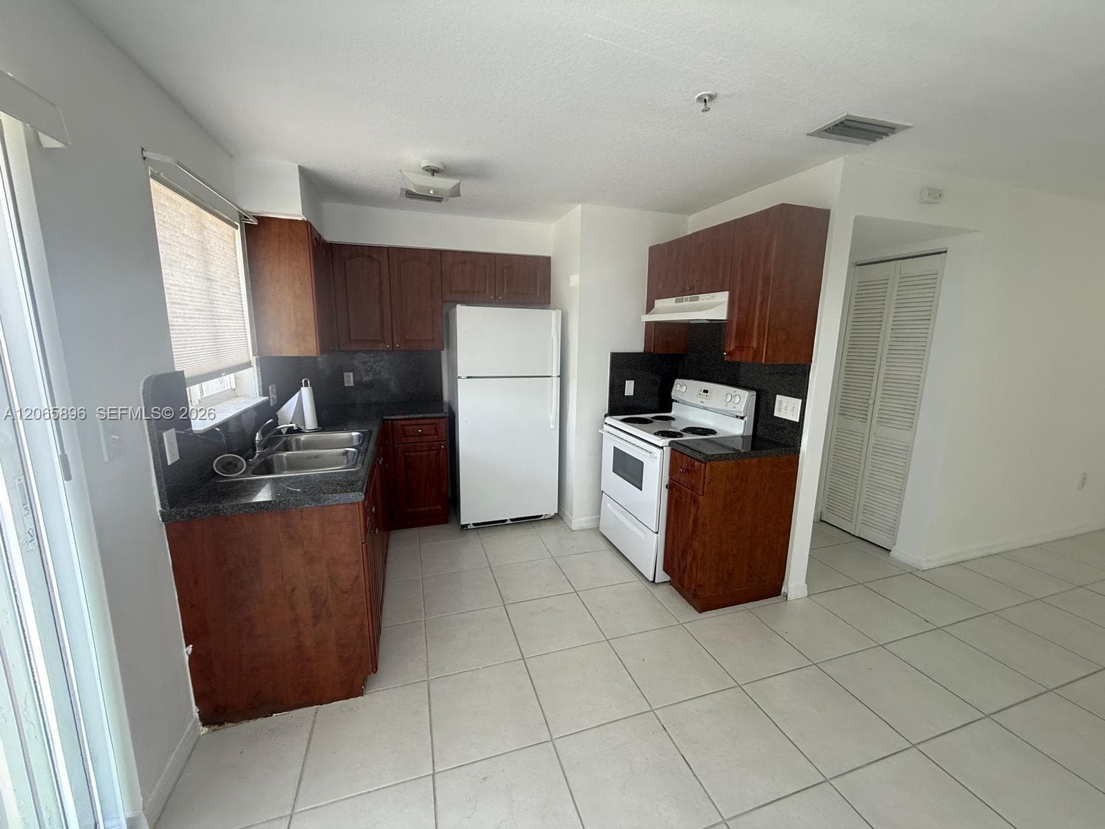 1453 SW 3 ST # 303, Miami, FL 33135
