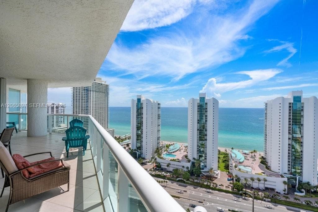 16400 Collins Ave # 2842, Sunny Isles Beach, FL 33160 photo 2