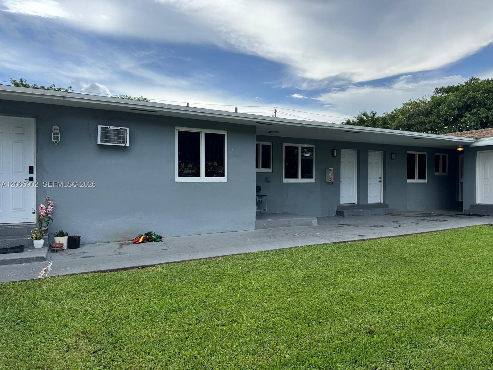 1864 NW 28th St # 5, Miami, FL 33142 photo 4