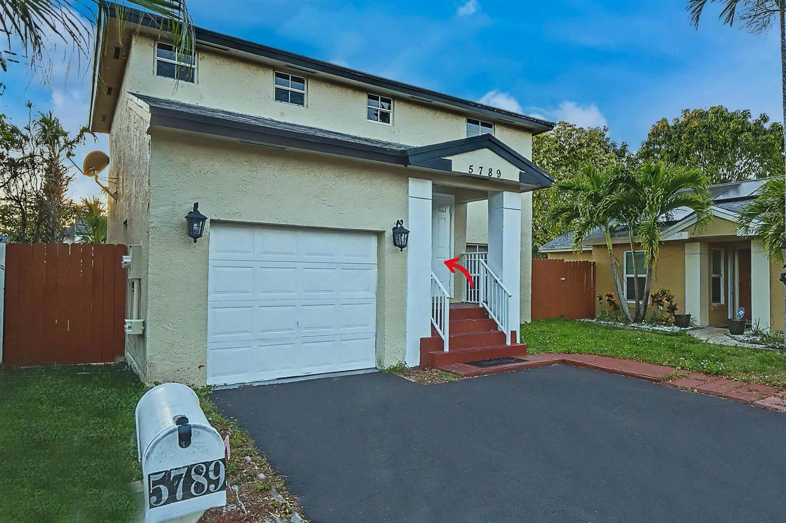 5789 WOODLAND POINT Drive, Tamarac, FL 33319 photo 5
