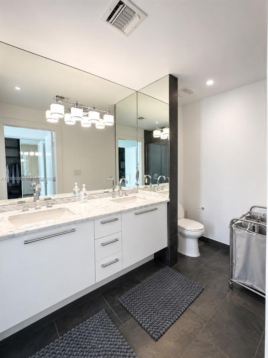 900 Biscayne Blvd # 4410, Miami, FL 33132 photo 5