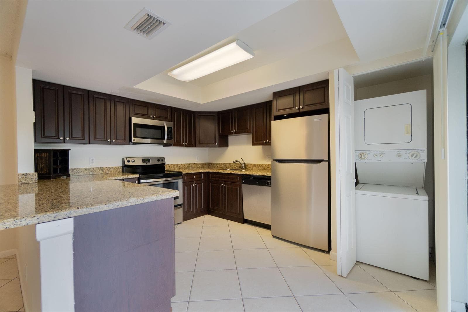 1530 Shaker Circle, Wellington, FL 33414 photo 3