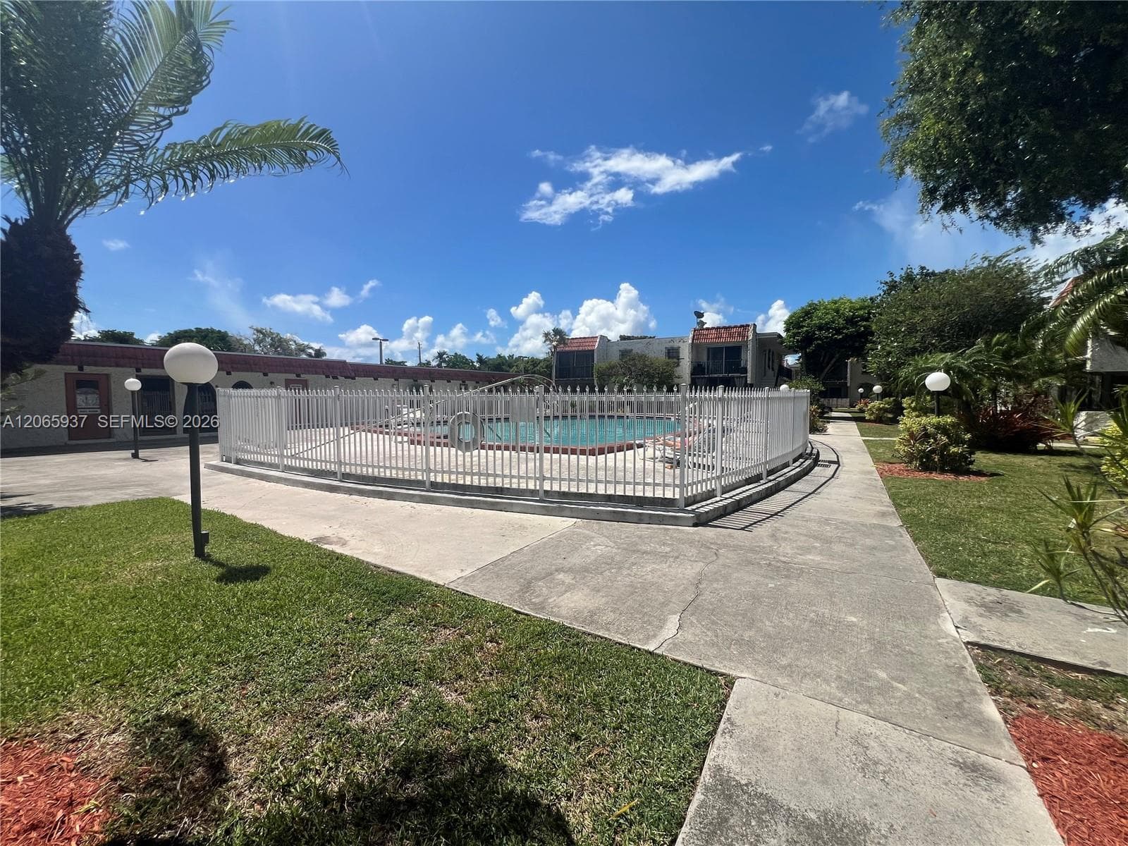 8701 SW 141st St # H3, Palmetto Bay, FL 33176 photo 5