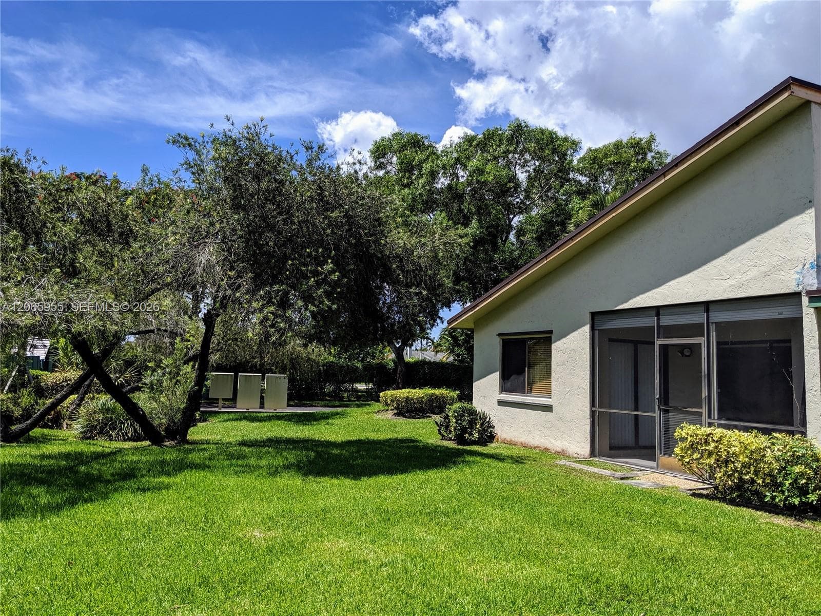 460 Lakeview Dr # 4, Weston, FL 33326 photo 3