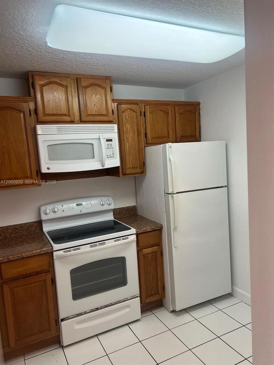 3399 Foxcroft Rd # 114, Miramar, FL 33025 photo 5