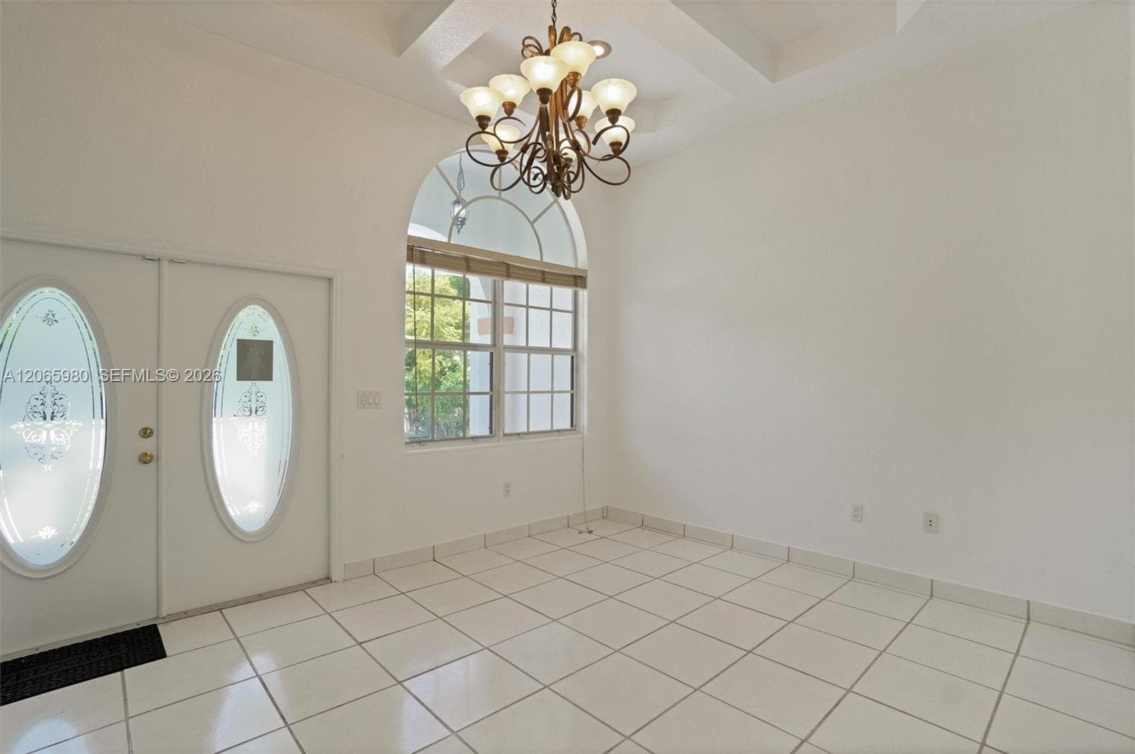 25 Ludlam Dr, Miami Springs, FL 33166 photo 4
