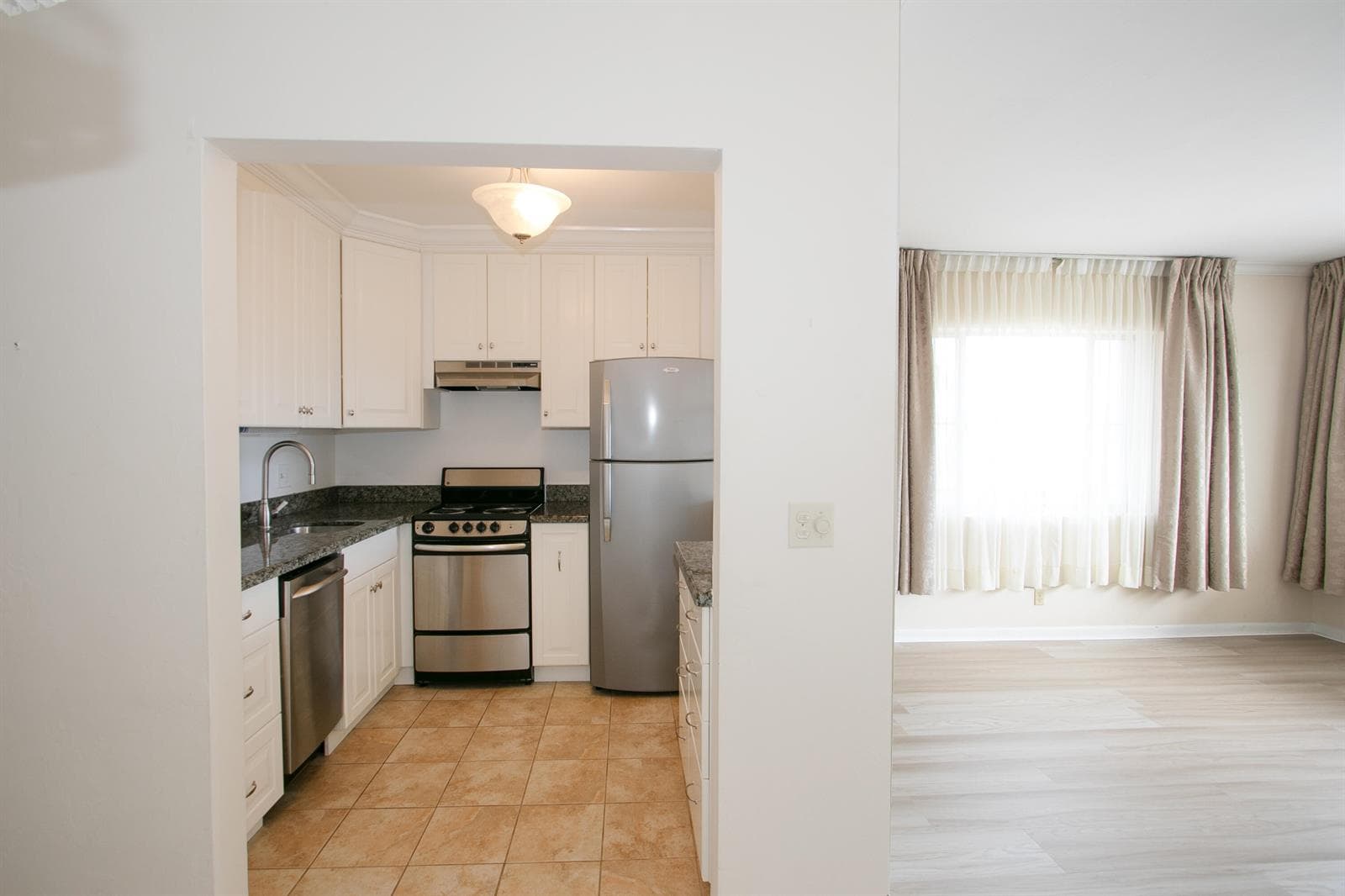3240 Lake Osborne Drive # 208, Lake Worth, FL 33461 photo 3