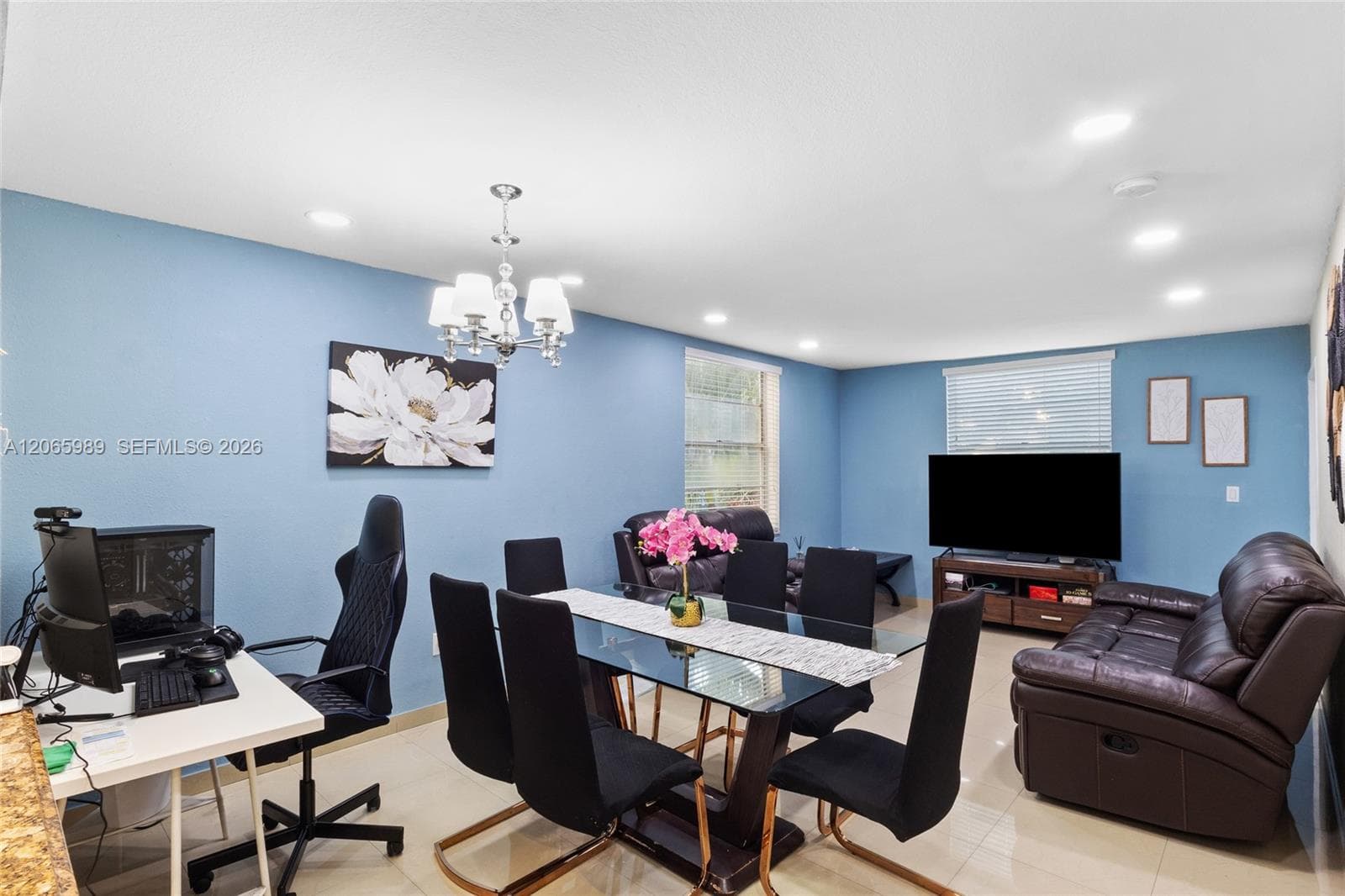 5665 W 20th Ave # 212, Hialeah, FL 33012