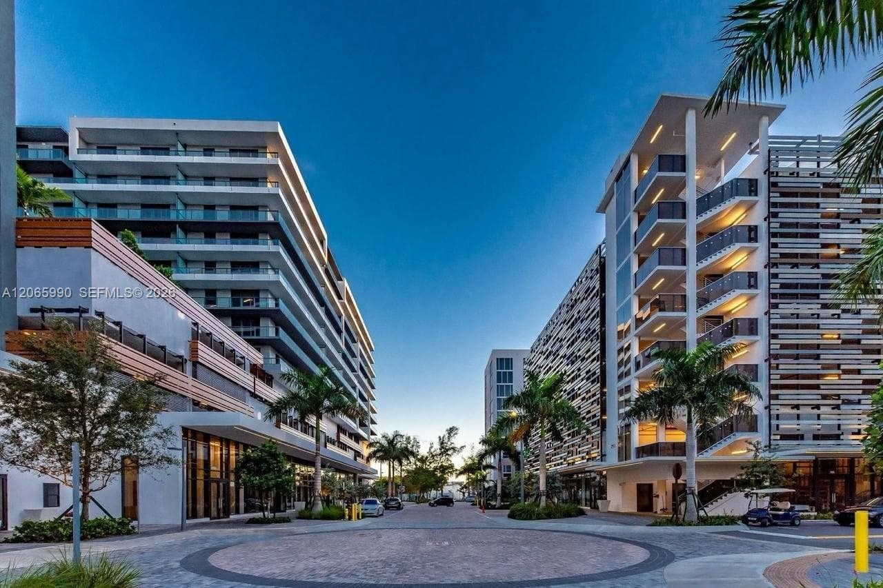 2920 NE 207th St # 801, Aventura, FL 33180 photo 2