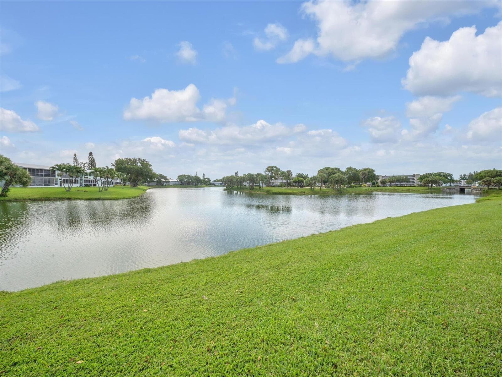 43 BERKSHIRE B, West Palm Beach, FL 33417 photo 4