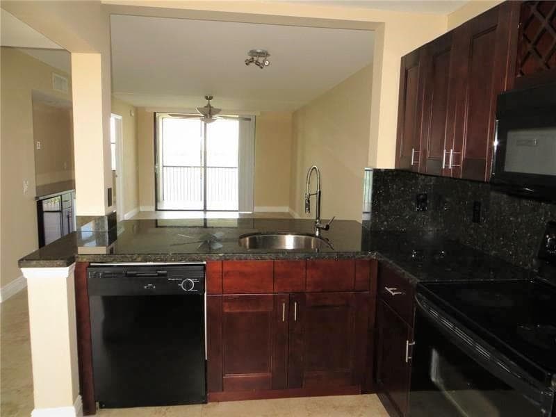 110 Lake Emerald Drive # 409, Oakland Park, FL 33309 photo 2