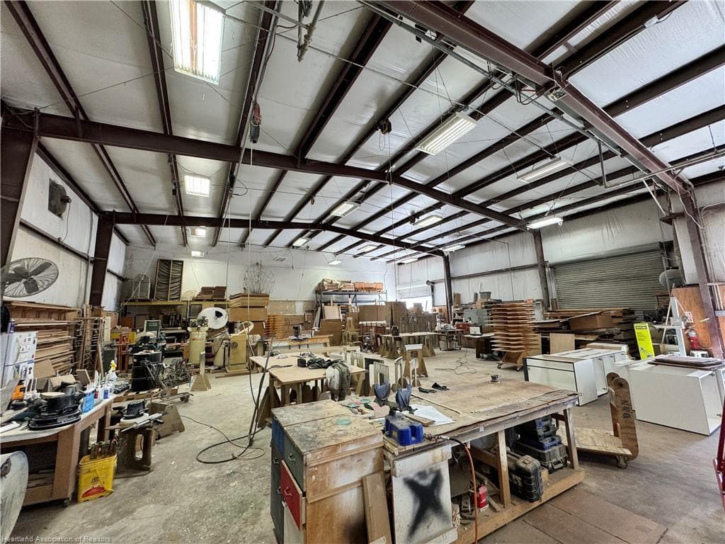 2914-a Kenilworth Boulevard, Sebring, FL 33870 photo 3