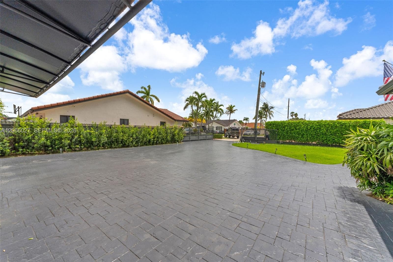 14380 SW 36th St, Miami, FL 33175 photo 4