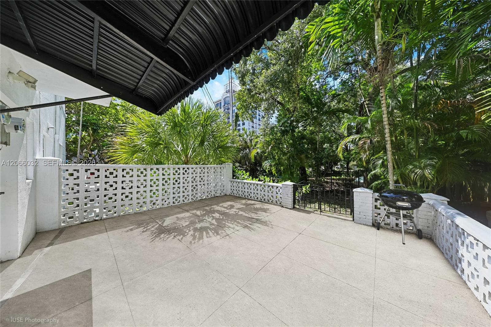 400 Alcazar Ave, Coral Gables, FL 33134 photo 5
