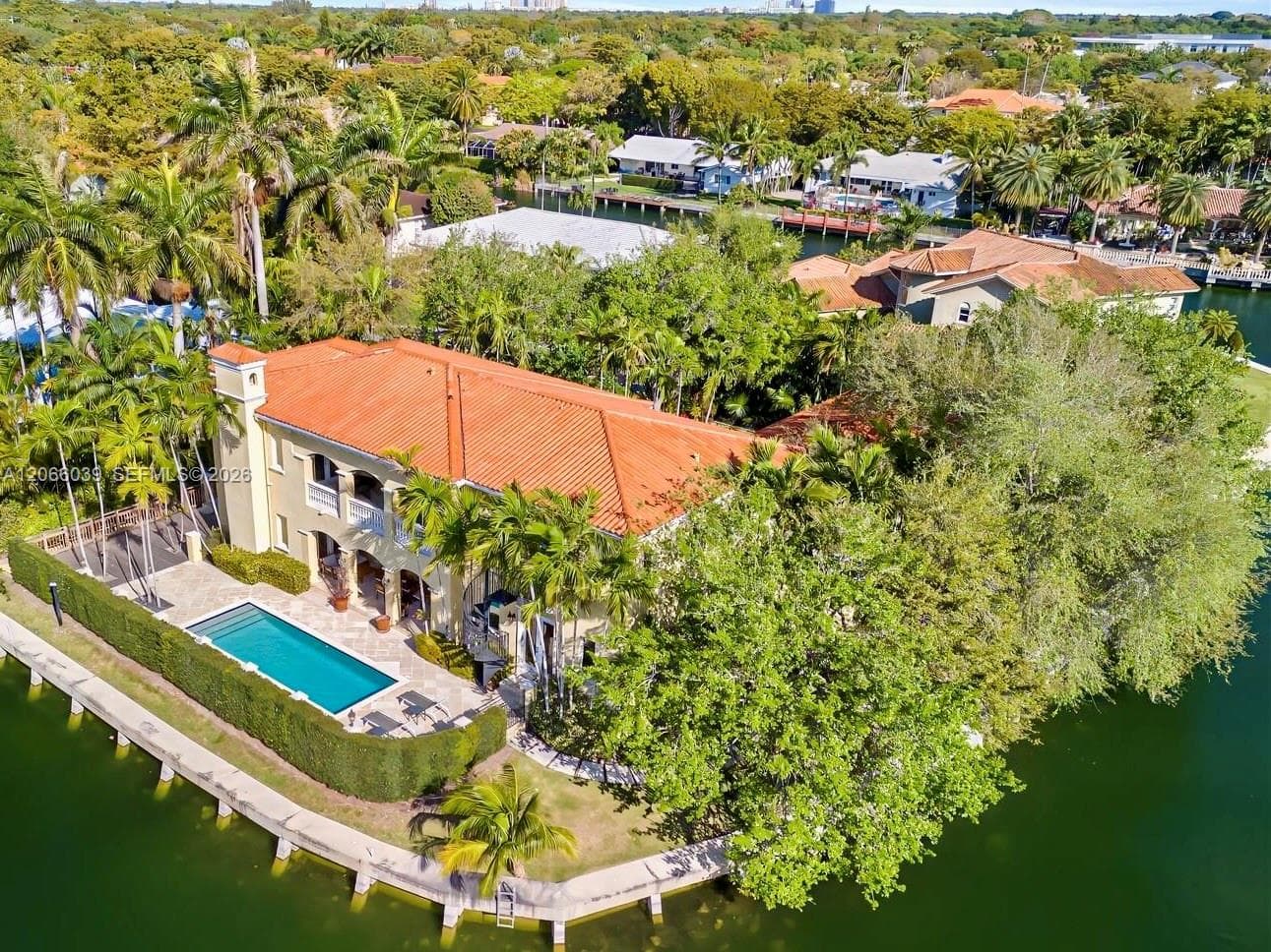 1410 Tagus Ave, Coral Gables, FL 33156 photo 4