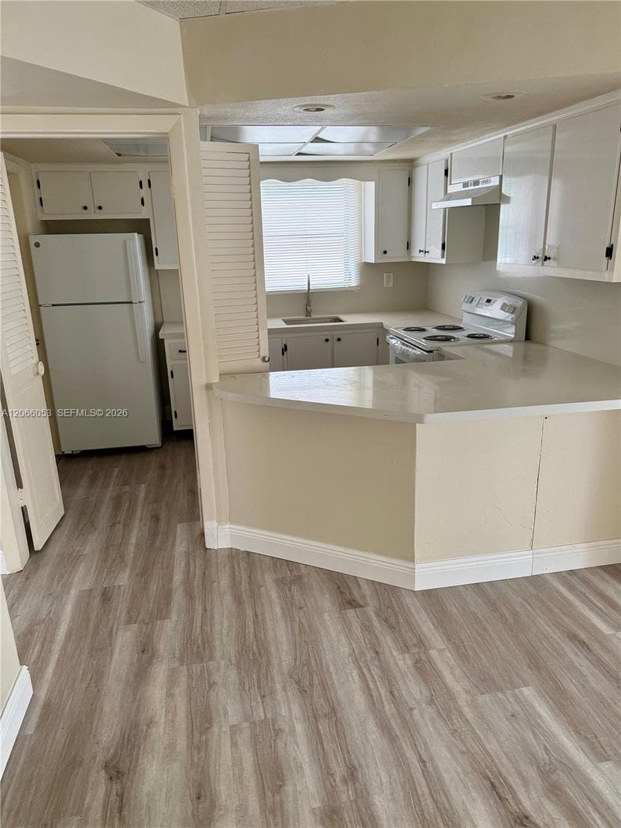 9390 E Bay Harbor Dr # 10, Bay Harbor Islands, FL 33154 photo 5