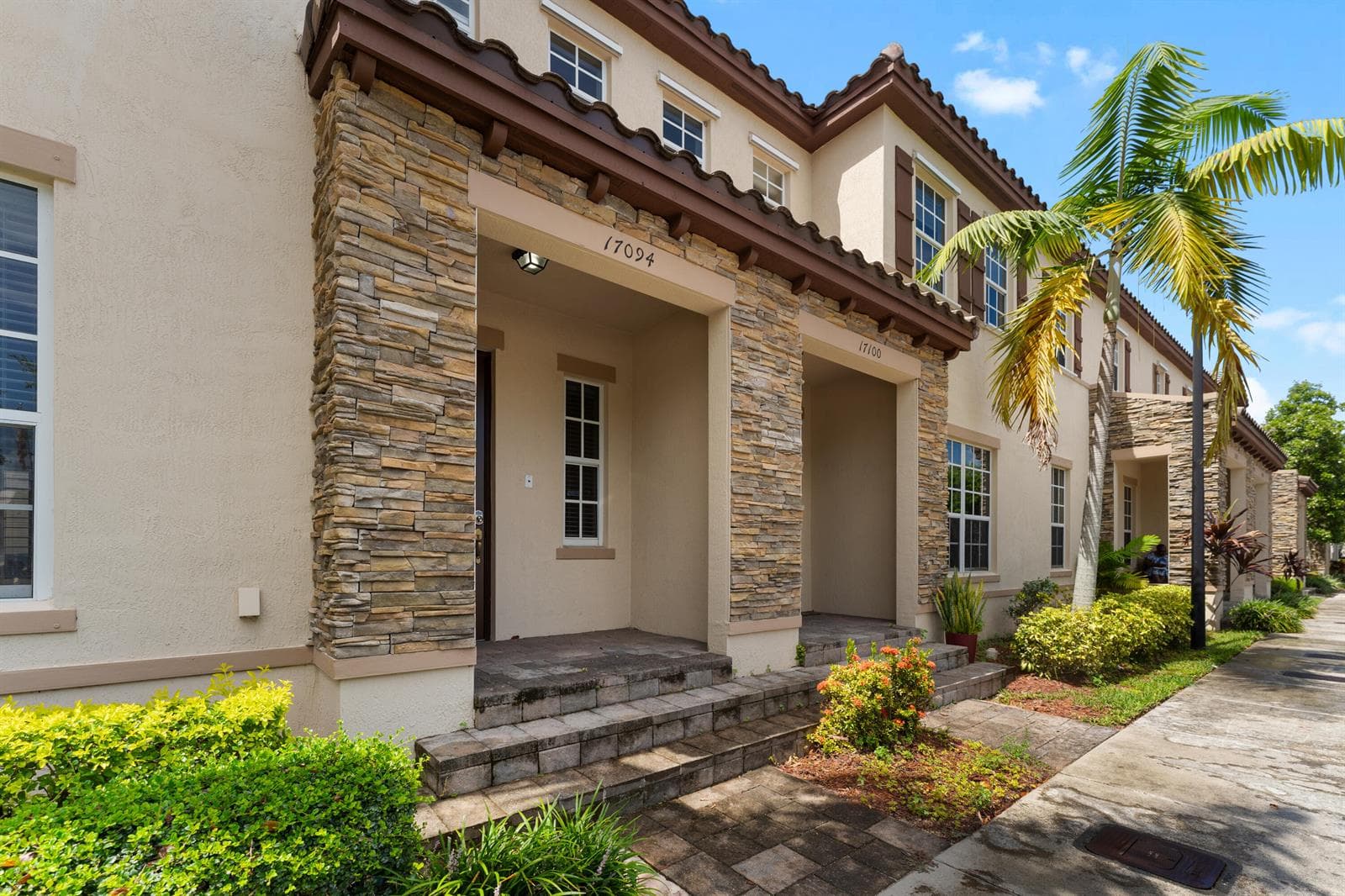 17094 SW 95TH Terrace, Miami, FL 33196 photo 4