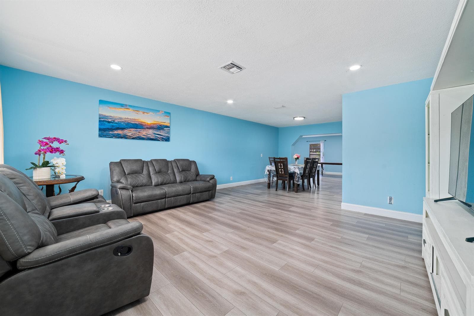 6767 Massachusetts Drive, Lake Worth, FL 33462 photo 3