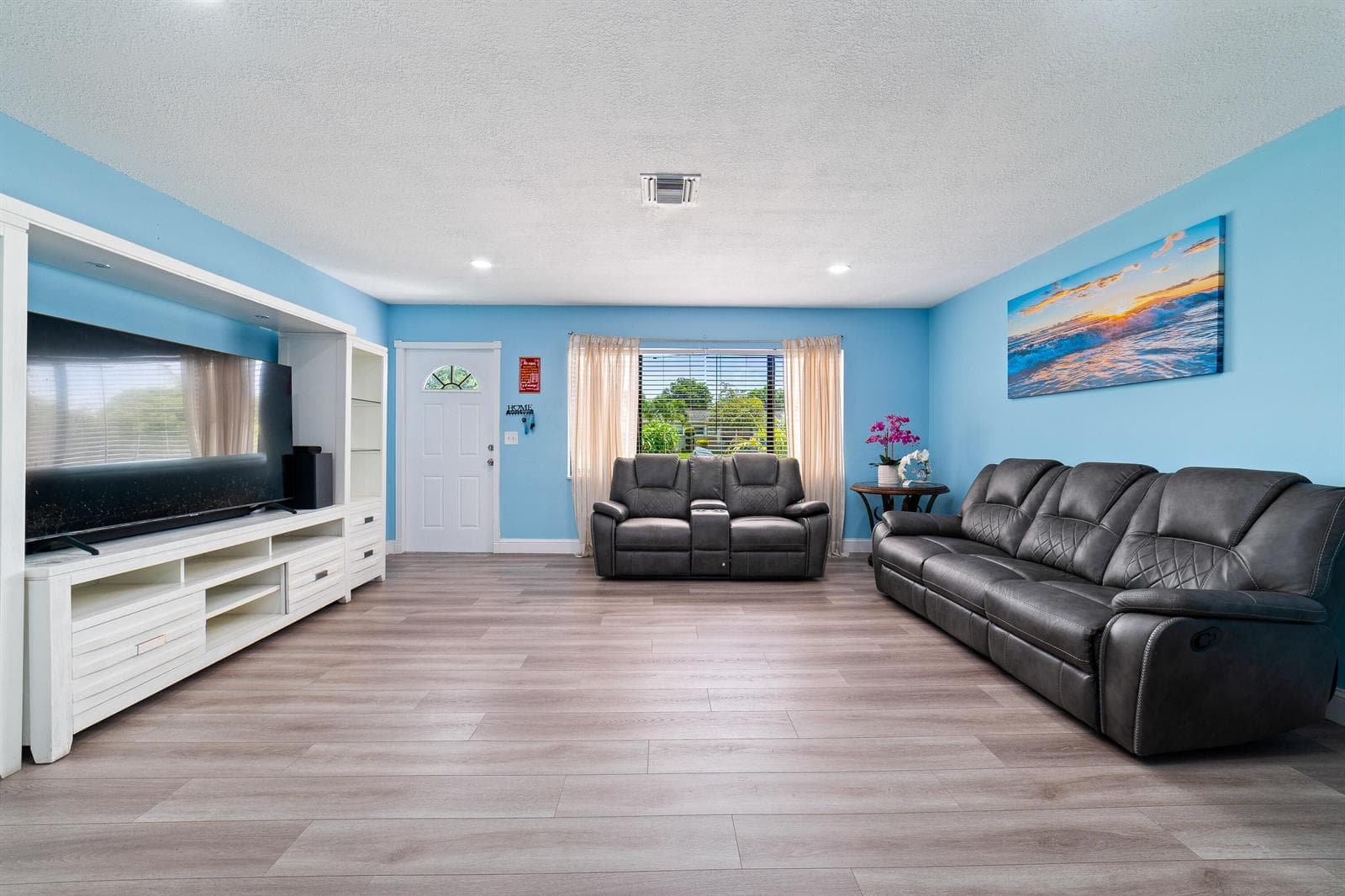 6767 Massachusetts Drive, Lake Worth, FL 33462 photo 4