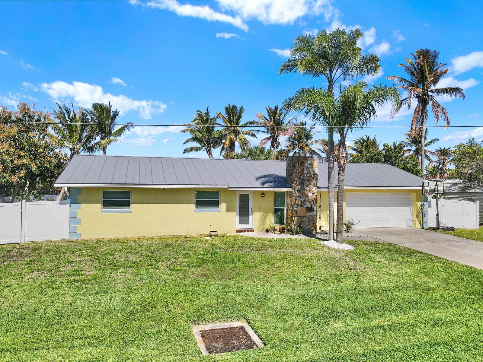1902 MIMOSA Avenue, Fort Pierce, FL 34949 photo 2