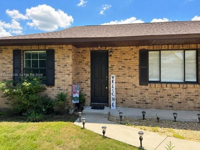 619 N Firwood Dr, Deltona, FL 32725 photo 2