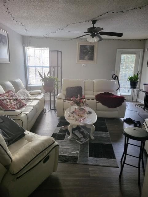 619 N Firwood Dr, Deltona, FL 32725 photo 3