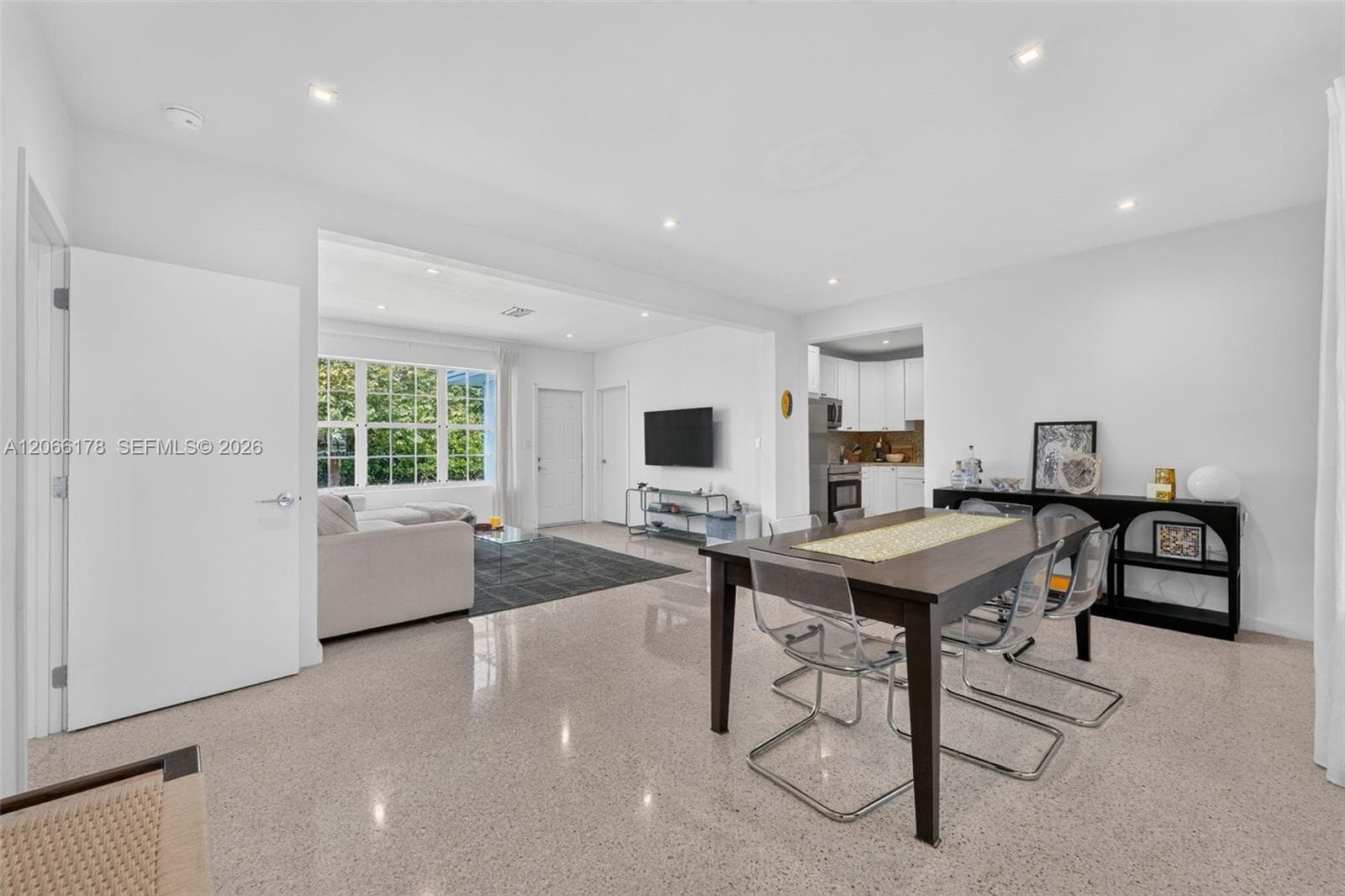 7516 Mutiny Ave, North Bay Village, FL 33141 photo 4