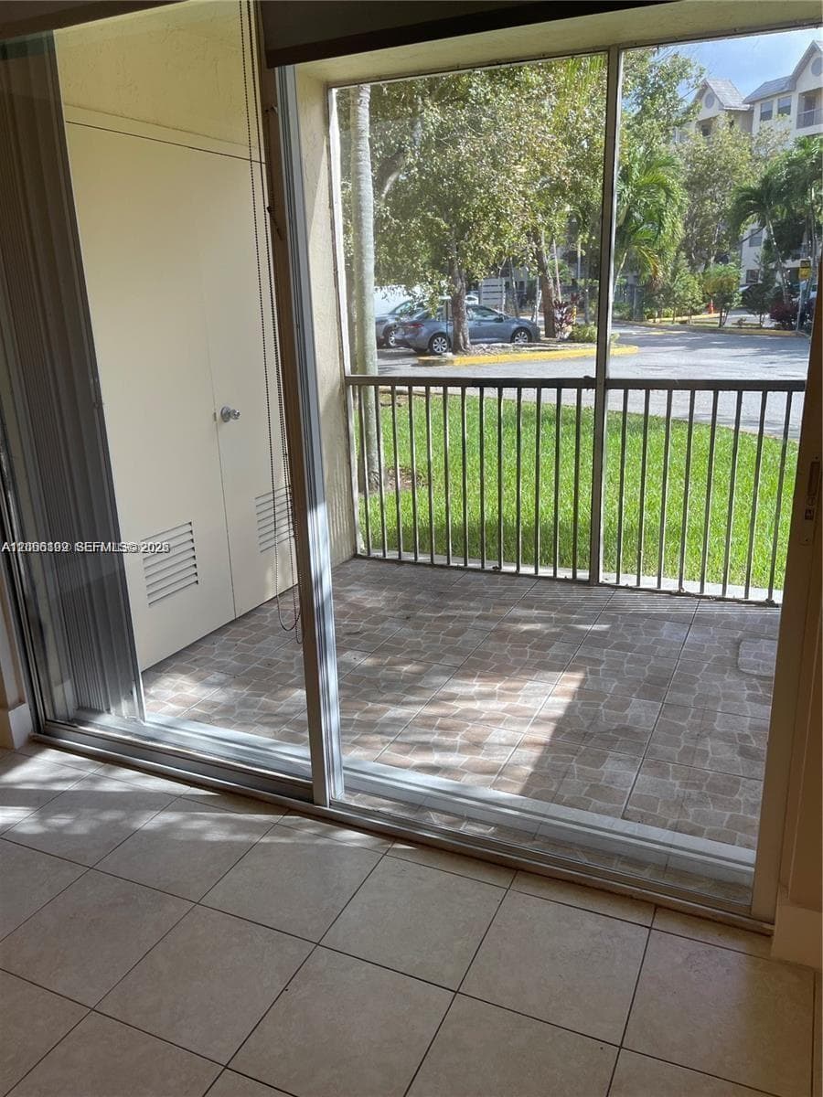 8225 Lake Dr # 108, Doral, FL 33166 photo 2