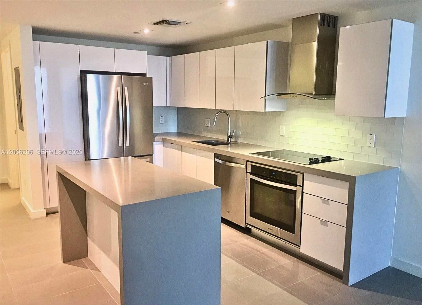 1600 NE 1st Ave # 1512, Miami, FL 33132 photo 2
