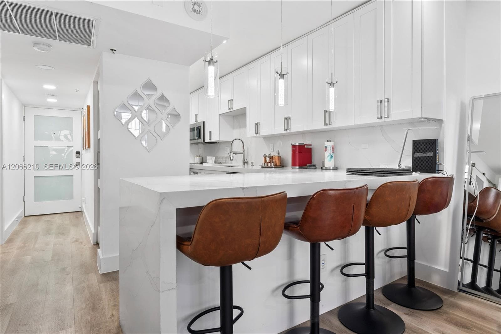 100 Lincoln Rd # 301, Miami Beach, FL 33139 photo 3