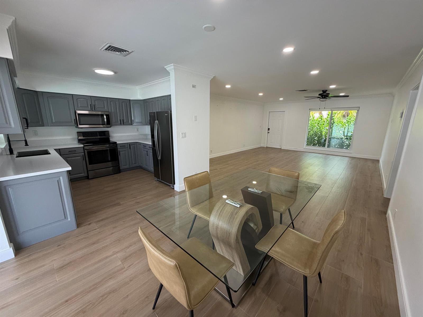 498 W CONFERENCE Drive # N, Boca Raton, FL 33486 photo 2