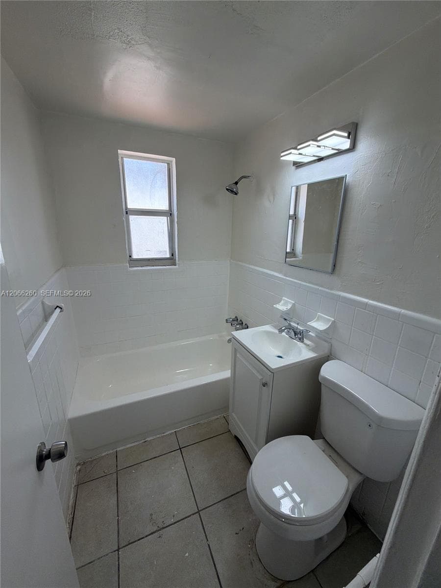 3669 Thomas Ave # 7, Miami, FL 33133 photo 5
