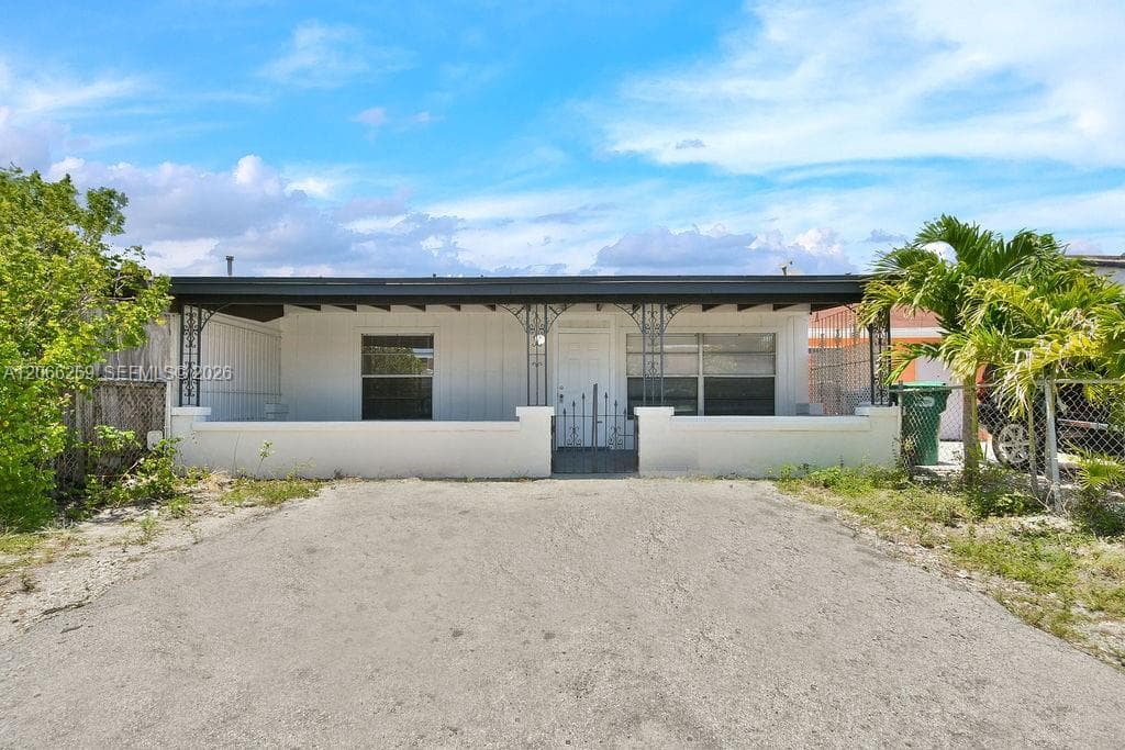 18947 NW 45th Ave # 1, Miami Gardens, FL 33055