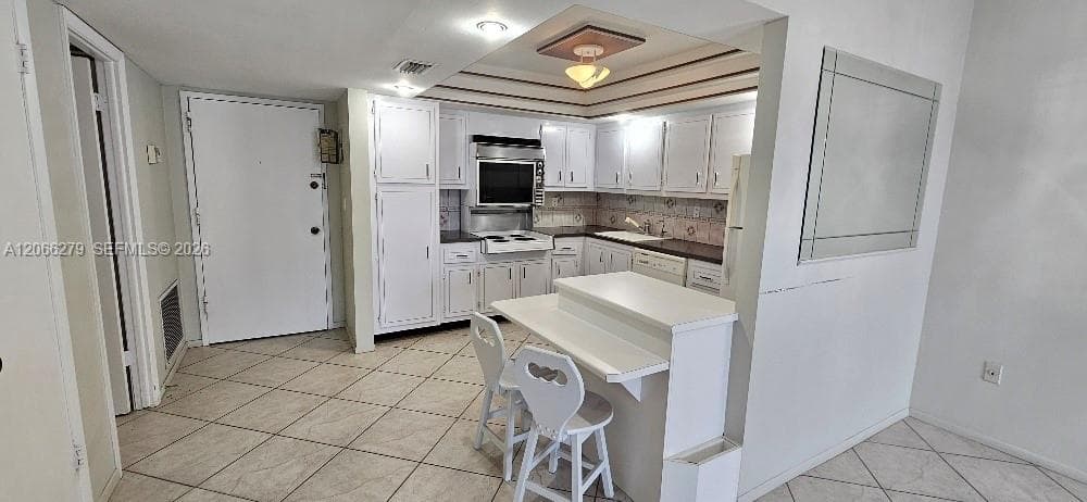 18041 Biscayne Blvd # 203, Aventura, FL 33160 photo 3
