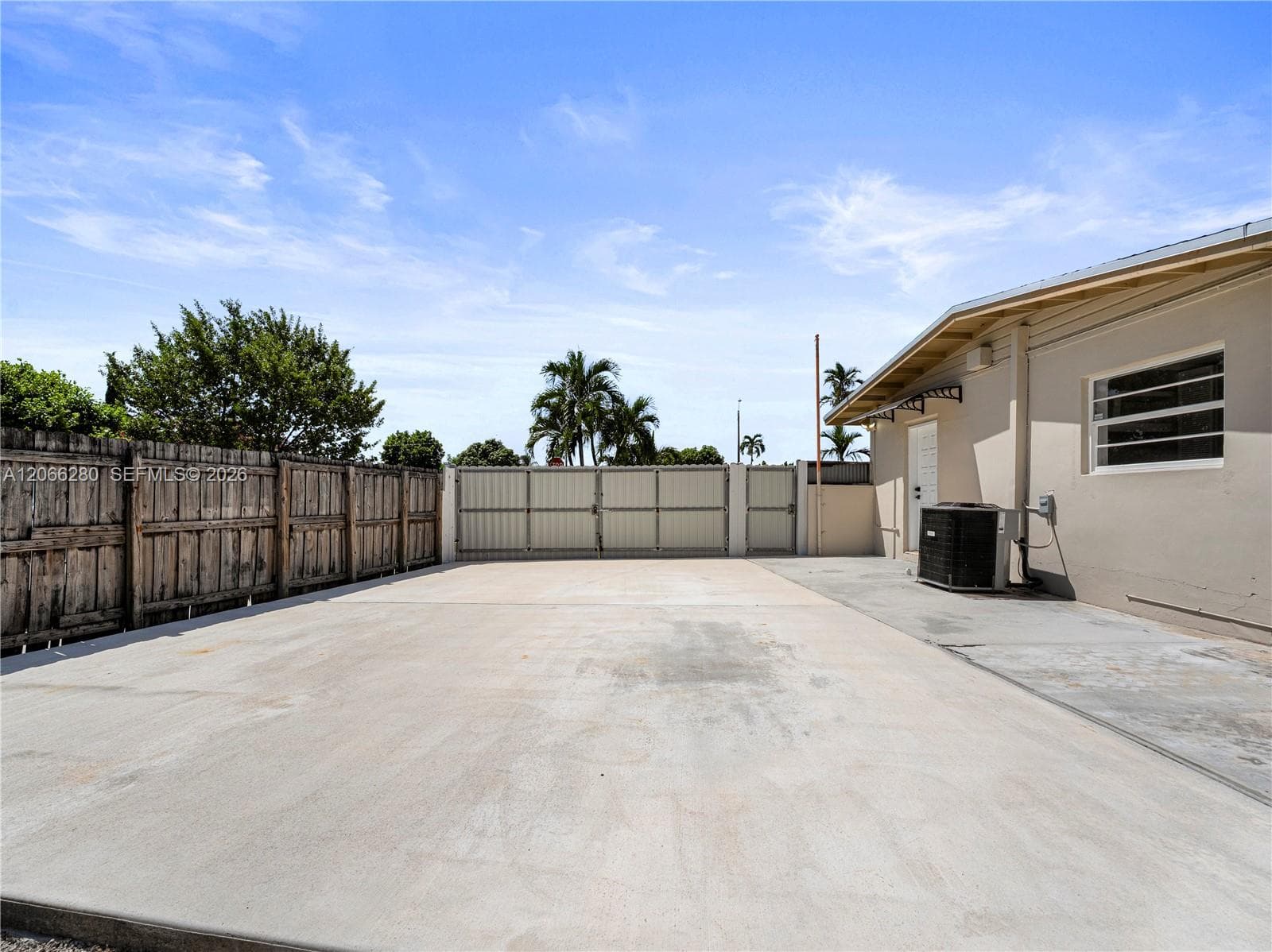 8241 SW 12th Ter, Miami, FL 33144 photo 3