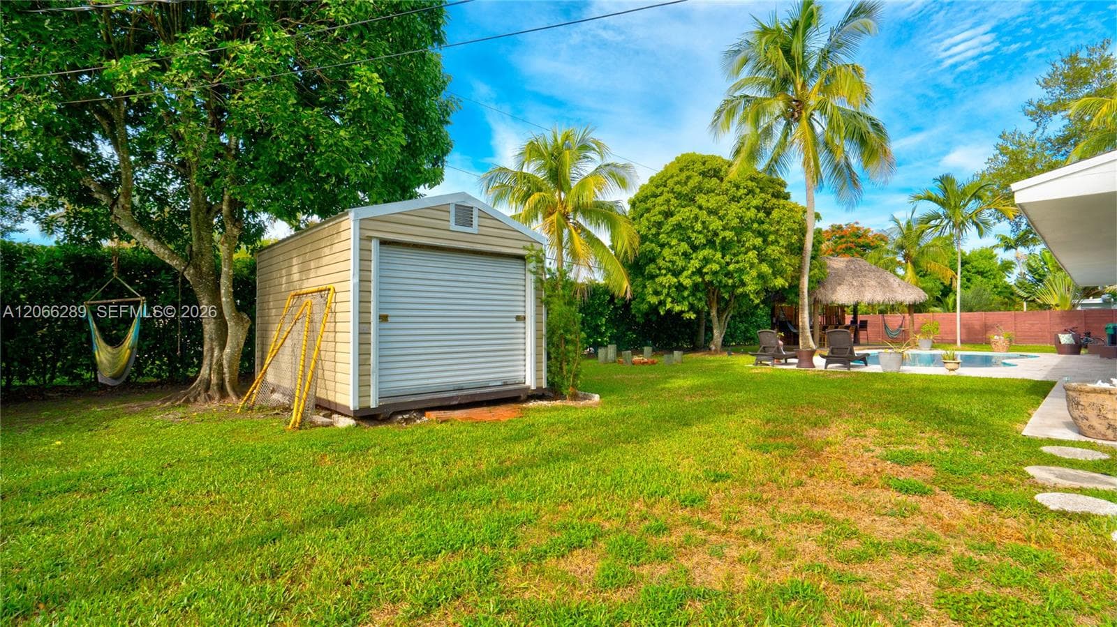 8340 SW 163rd St, Palmetto Bay, FL 33157 photo 5