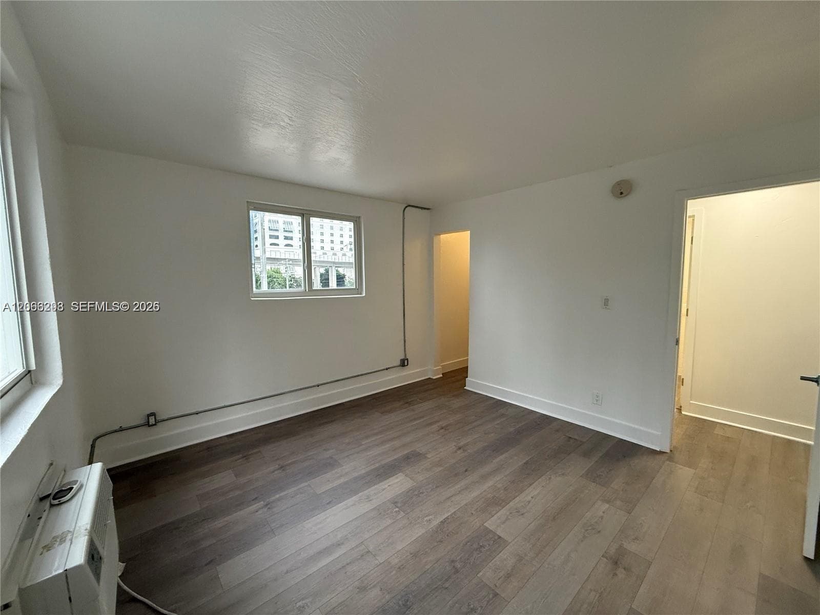 143 SW 9th St # 310, Miami, FL 33130 photo 2