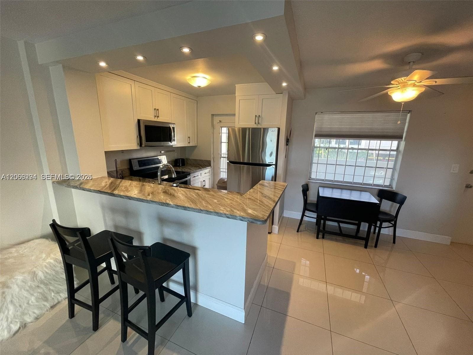 220 Kings Point Dr # 303, Sunny Isles Beach, FL 33160 photo 2