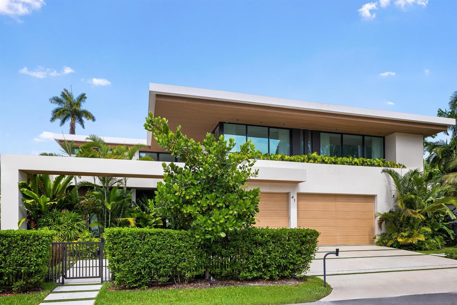 41 NURMI Drive, Fort Lauderdale, FL 33301 photo 3