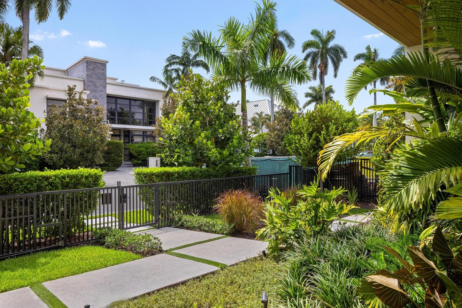 41 NURMI Drive, Fort Lauderdale, FL 33301 photo 4