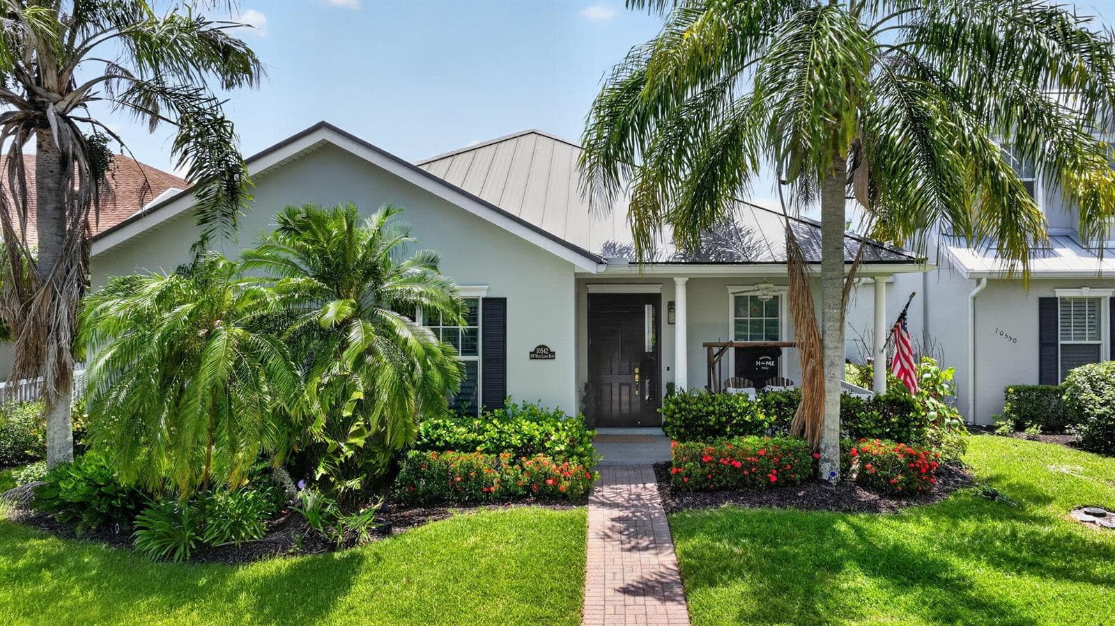10542 SW WESTLAWN Boulevard, Port St. Lucie, FL 34987 photo 2