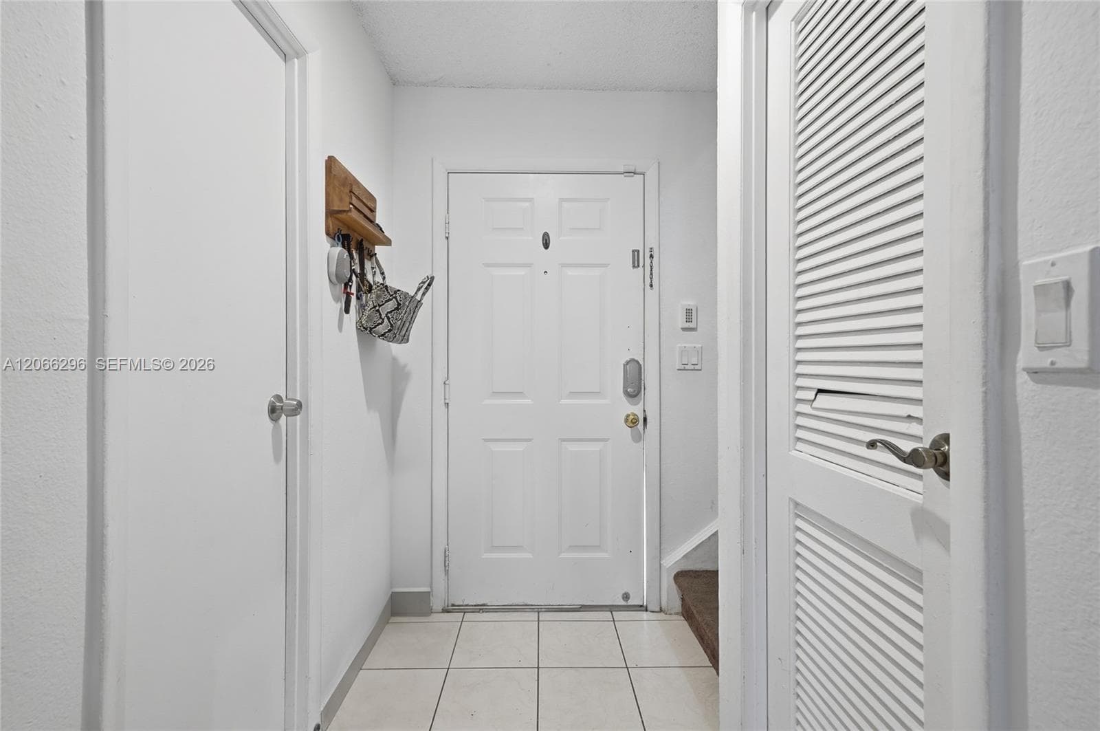 17901 NW 68th Ave # R206, Hialeah, FL 33015 photo 2