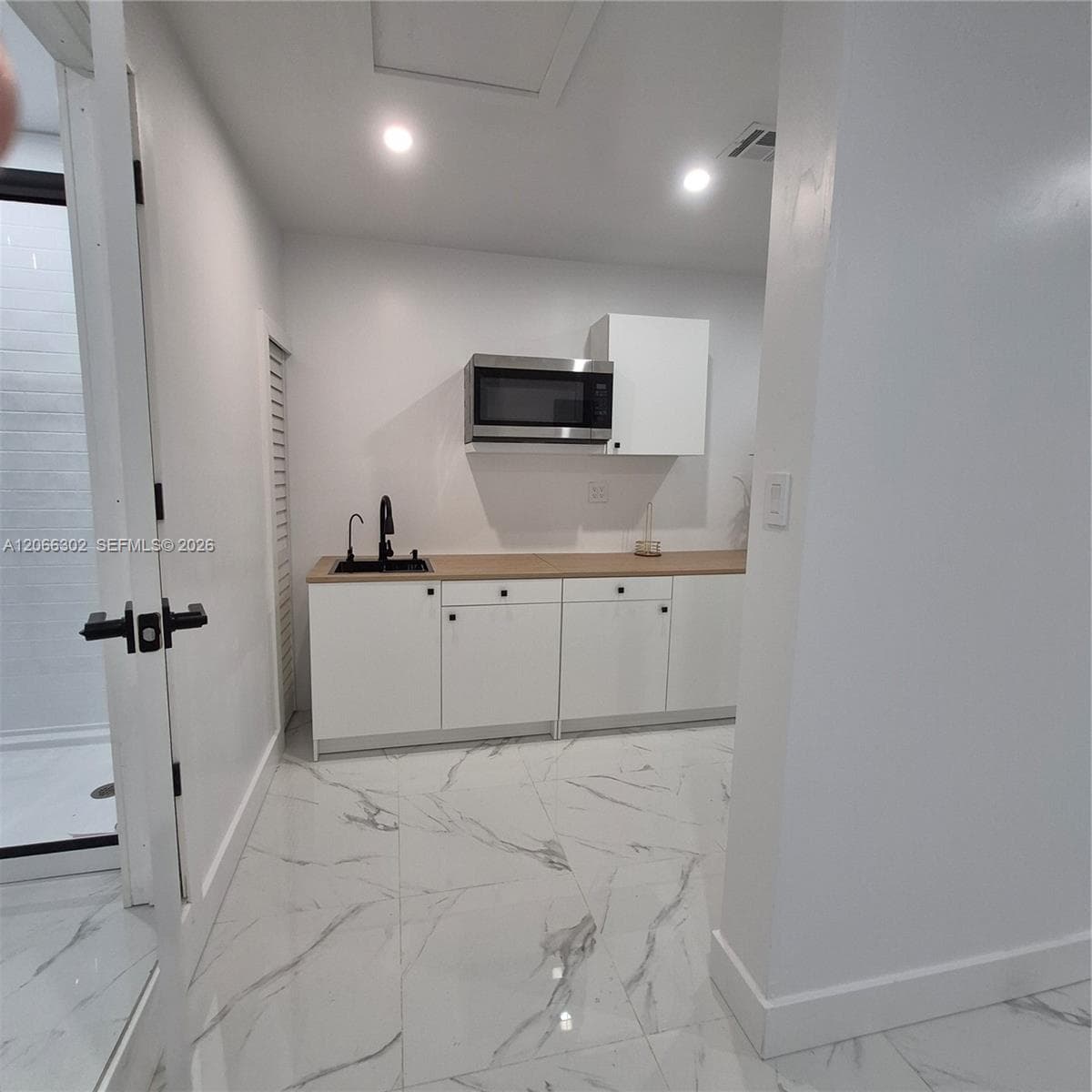8220 NW 199th St # 8220, Hialeah, FL 33015 photo 5